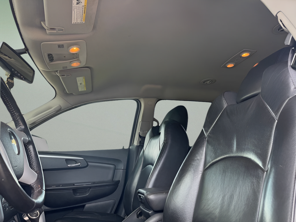 Used 2011 Chevrolet Traverse LT w/ Personal Connectivity Package AWD/4WD image 18