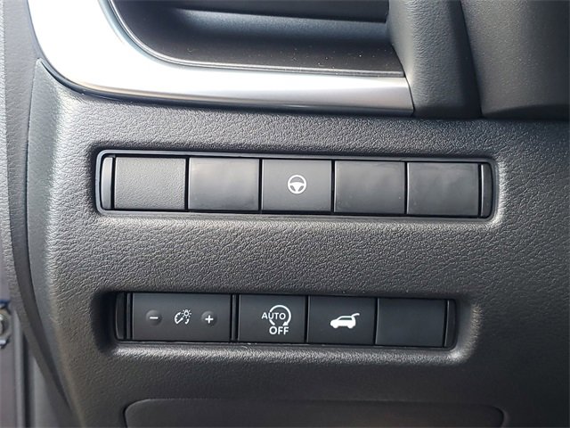 New 2026 Nissan Rogue SV image 12