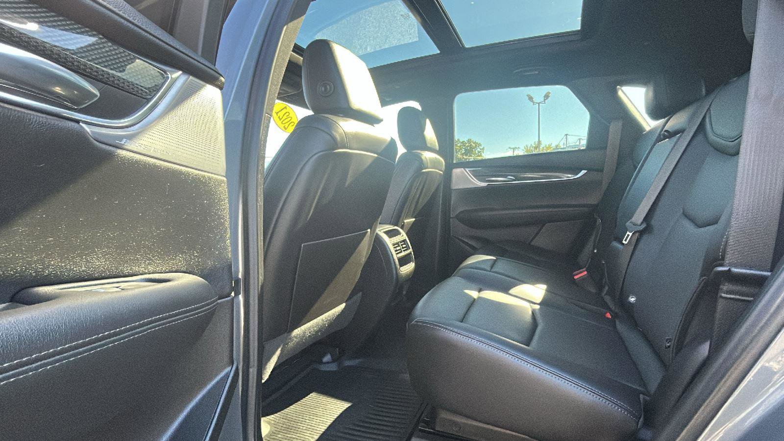 Used 2021 Cadillac XT5 Sportv w/ LPO, Floor Liner Package image 28