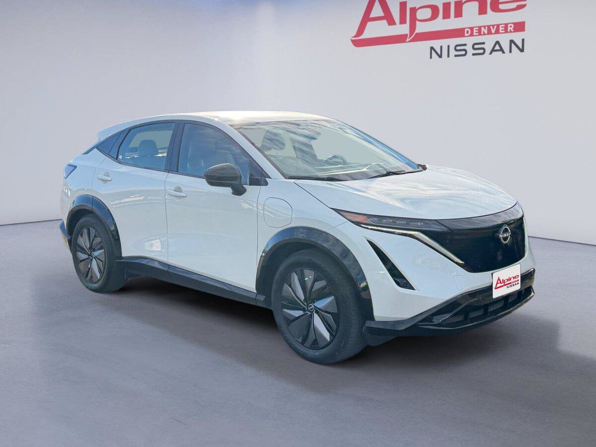 Used 2024 Nissan Ariya AWD image 7
