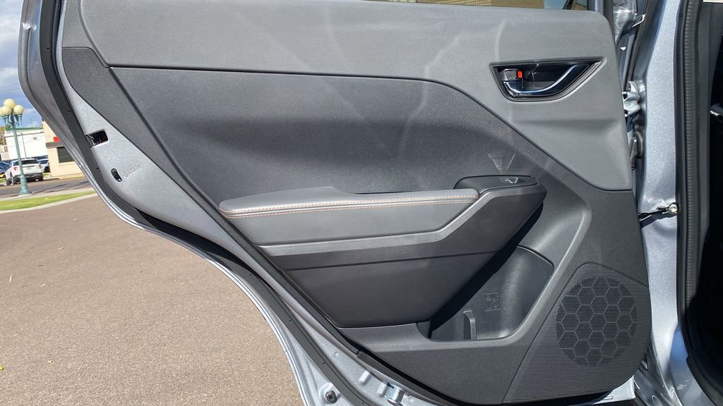 Used 2025 Subaru Crosstrek 2.5i Limited w/ Crosstrek Mirror Package image 12
