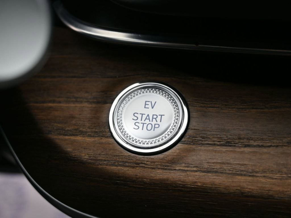 Used 2023 Genesis Electrified G80 AWD/4WD image 22