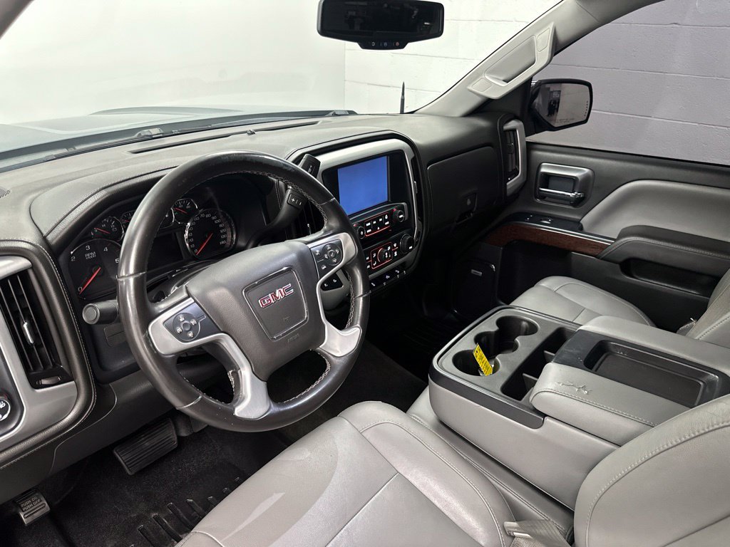 Used 2015 GMC Sierra 1500 SLT w/ SLT Crew Cab Value Package AWD/4WD image 17