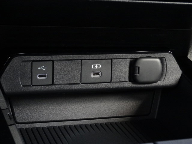 New 2026 Toyota Prius LE FWD image 23