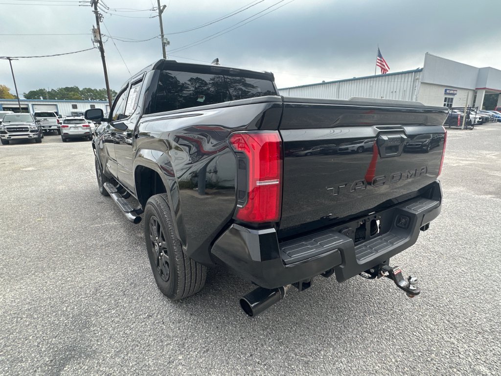 Used 2025 Toyota Tacoma SR5 RWD image 6