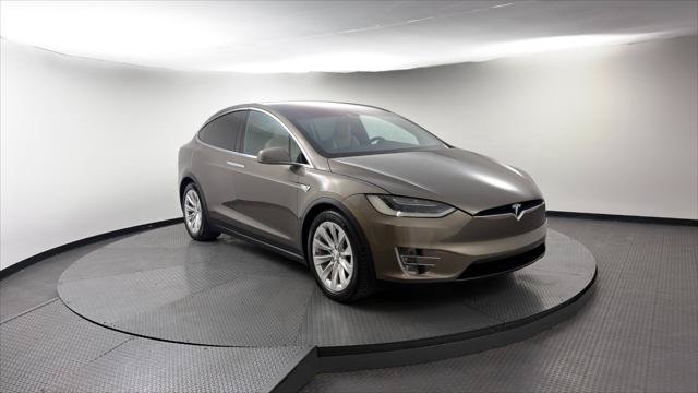 Used 2016 Tesla Model X 90D AWD/4WD image 9