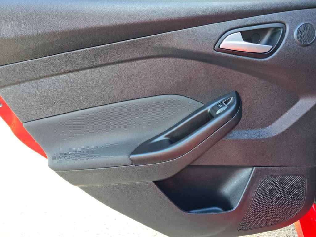 Used 2013 Ford Focus ST image 17