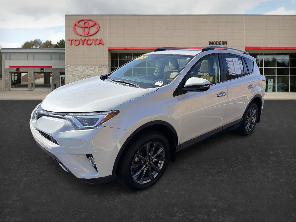 Used 2018 Toyota RAV4 Limited image 1