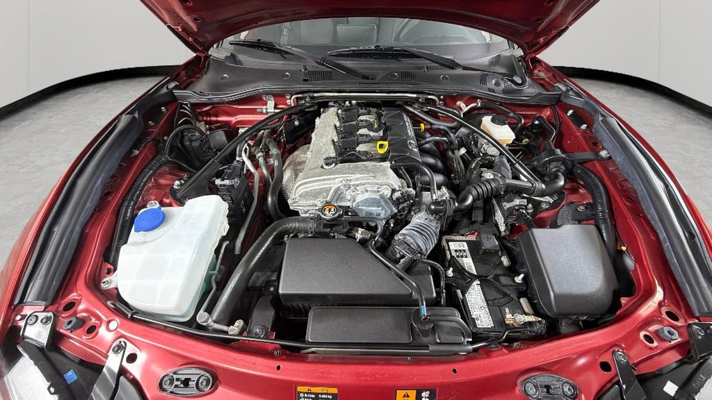 Used 2016 MAZDA MX-5 Miata Club w/ Brembo/BBS Package RWD image 39