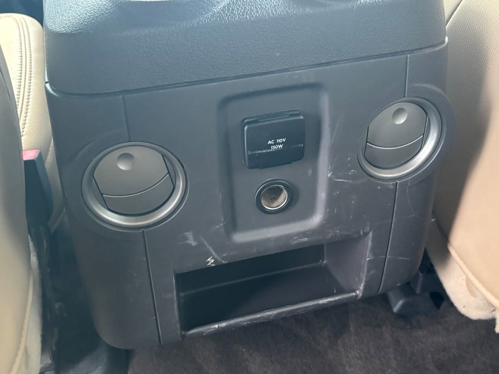 Used 2016 Ford F350 Lariat w/ Chrome Package image 39