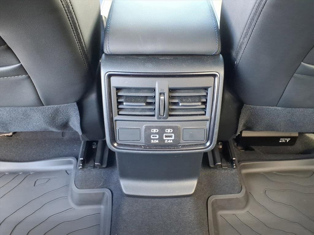 Used 2025 Subaru Forester Limited image 6