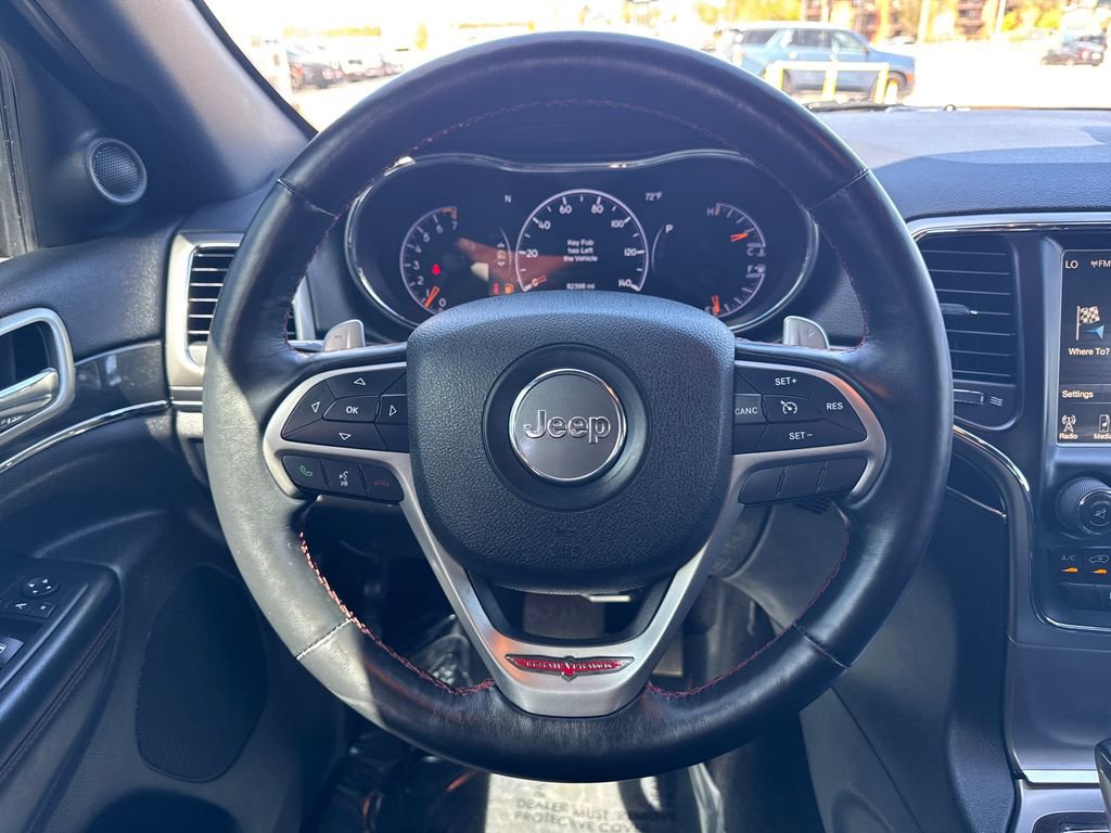 Used 2017 Jeep Grand Cherokee Trailhawk image 14