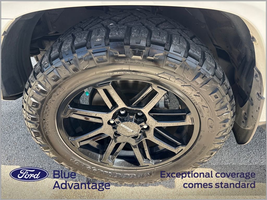 Used 2024 Toyota 4Runner SR5 RWD image 12