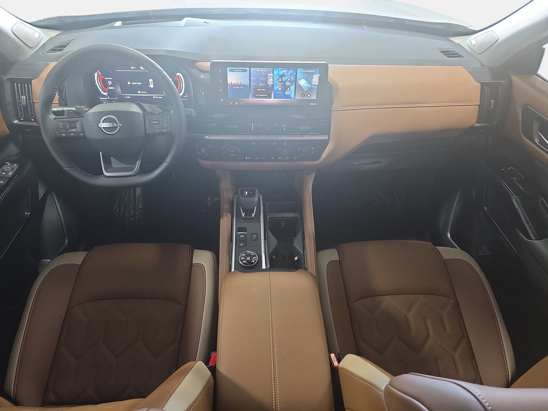 New 2026 Nissan Pathfinder Platinum image 9