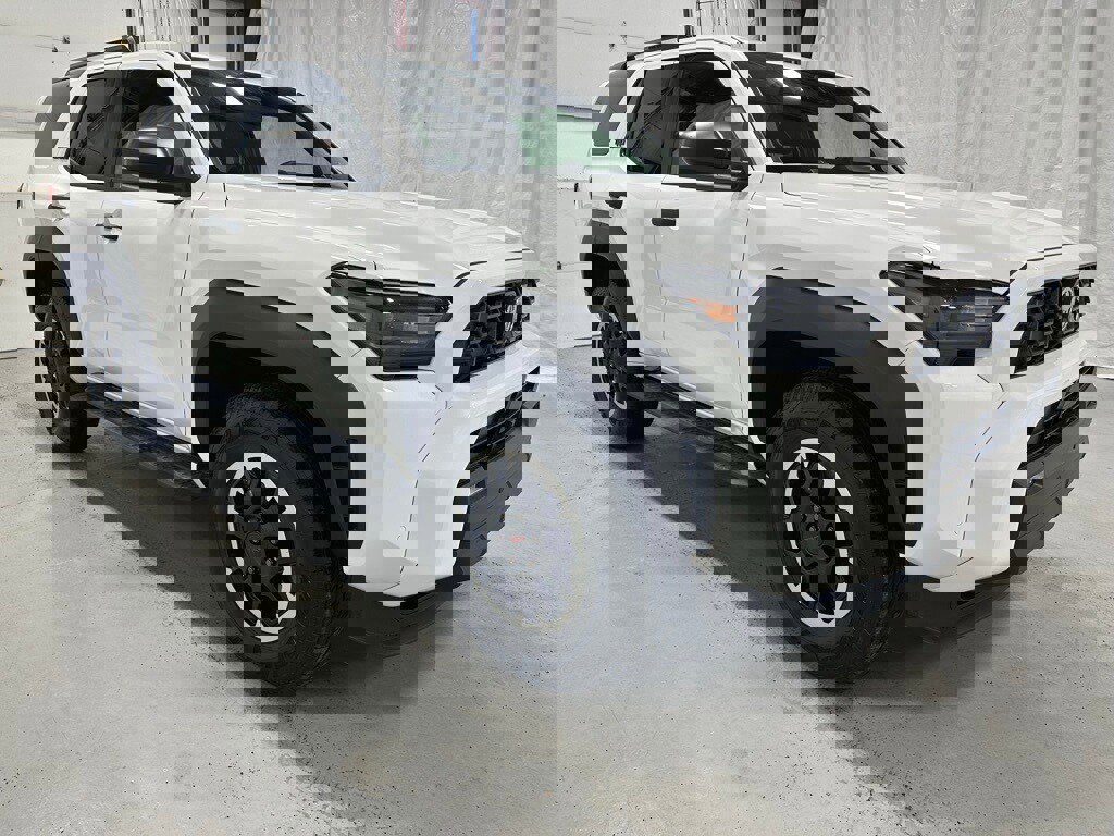 Used 2025 Toyota 4Runner TRD Off-Road video 1