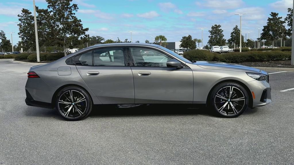 New 2026 BMW 530i w/ M Sport Package image 9