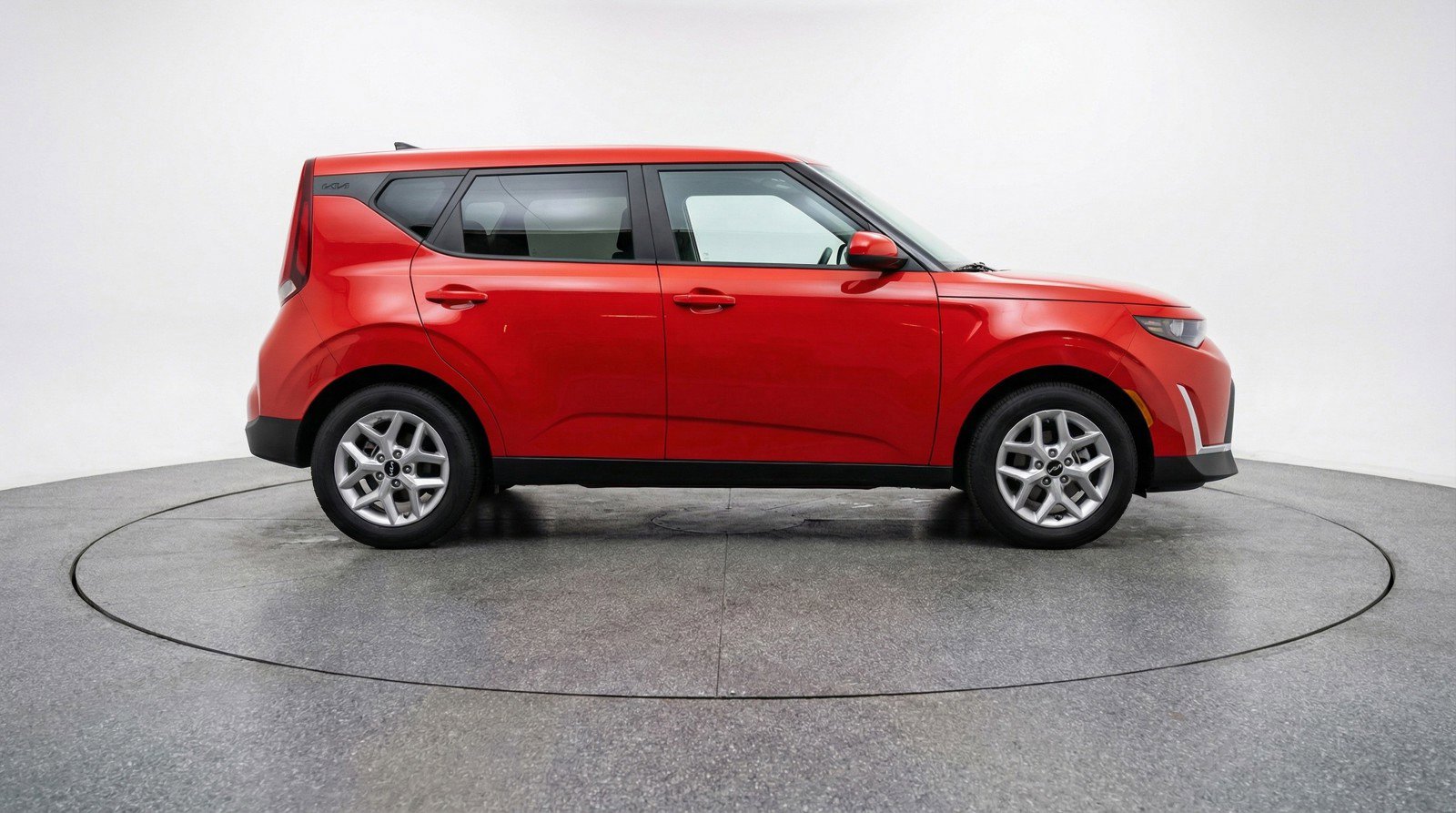 Used 2025 Kia Soul LX w/ LX Technology Package image 11