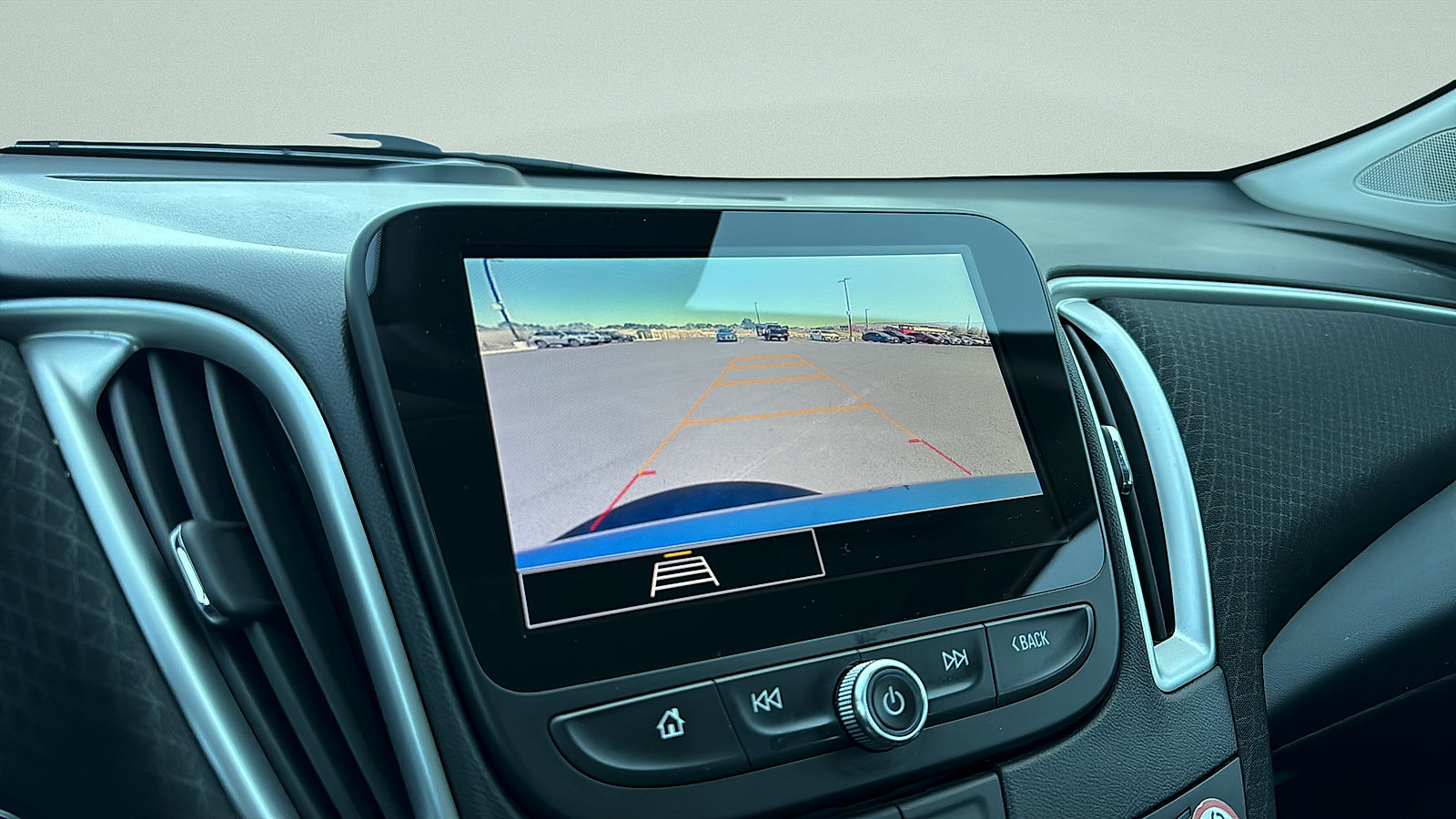 Used 2024 Chevrolet Malibu LT FWD image 18