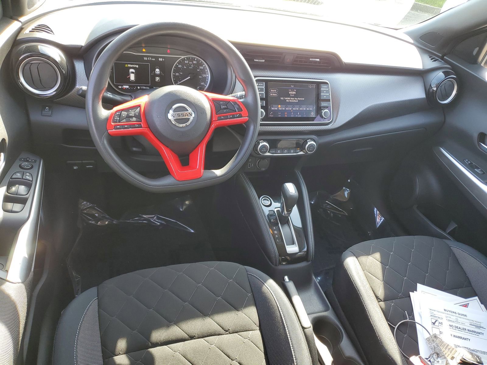 Used 2018 Nissan Kicks SV image 10