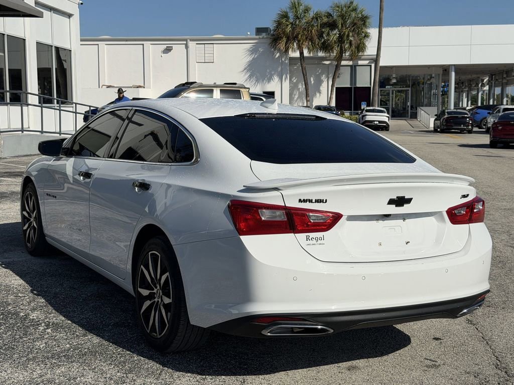 Used 2024 Chevrolet Malibu RS FWD image 7