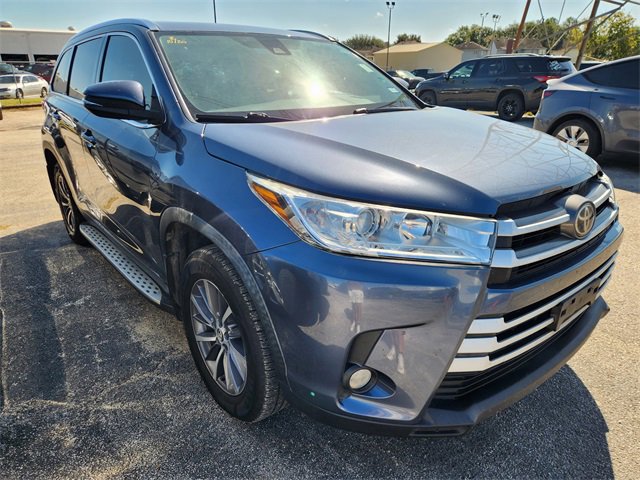 Used 2019 Toyota Highlander XLE