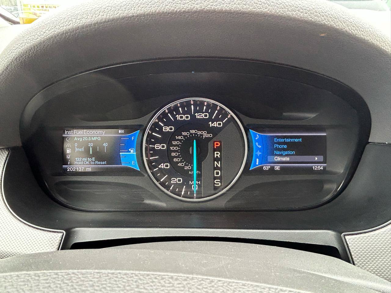Used 2013 Ford Edge SEL FWD image 22