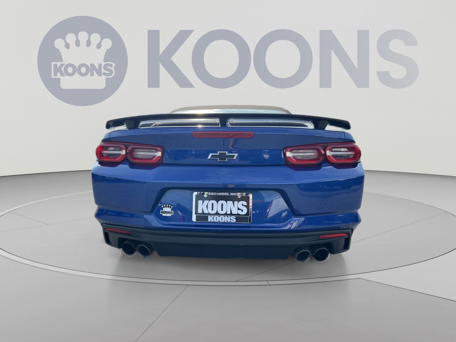 Used 2023 Chevrolet Camaro LT RWD image 5
