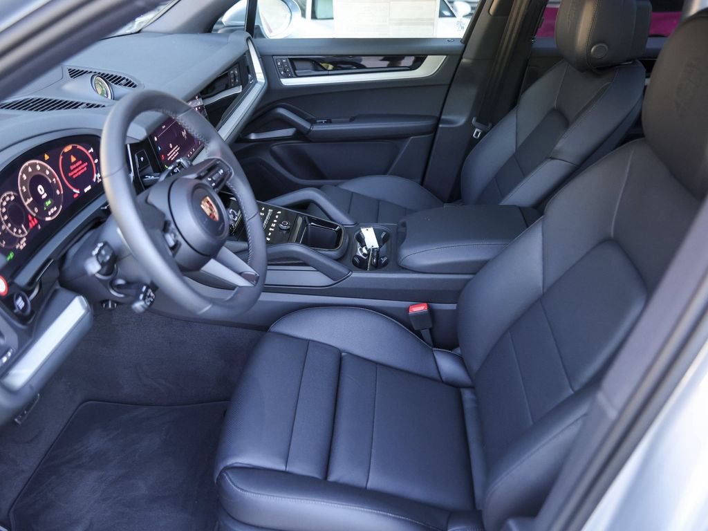 New 2026 Porsche Cayenne S AWD/4WD image 17