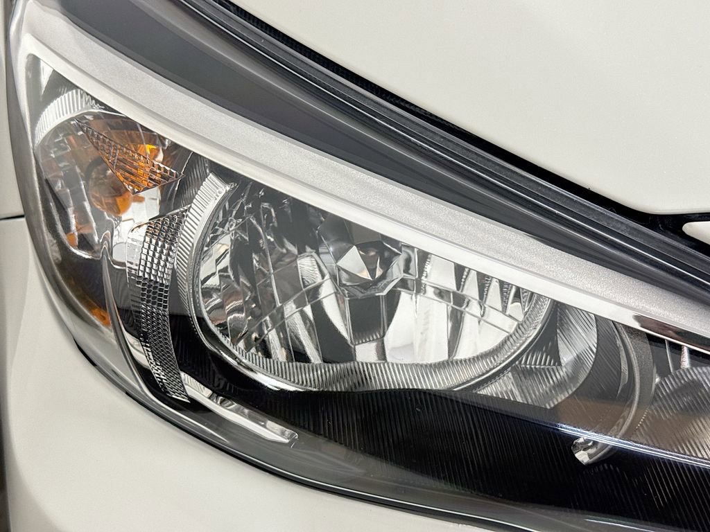 Used 2018 Subaru Crosstrek 2.0i Premium w/ Eyesight System image 36