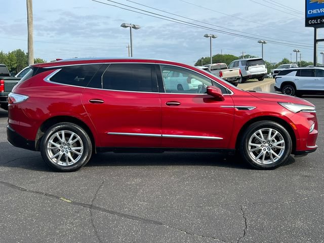 Used 2024 Buick Enclave Essence w/ Experience Buick Package AWD/4WD image 52