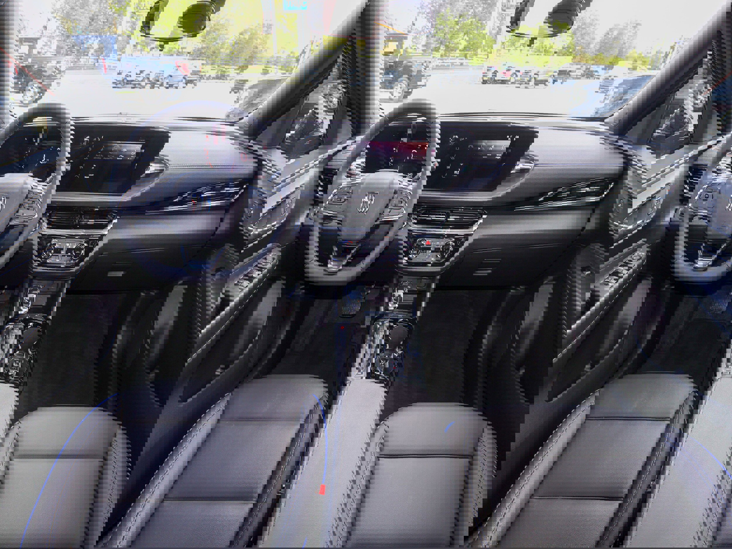 Used 2024 Buick Envista Sport Touring image 15