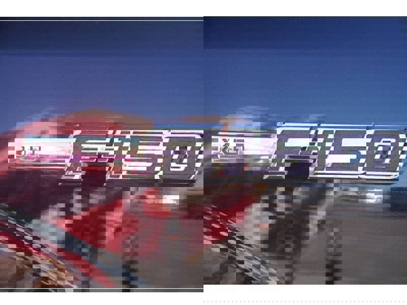 Used 2014 Ford F150 XLT w/ Equipment Group 302A Luxury image 12