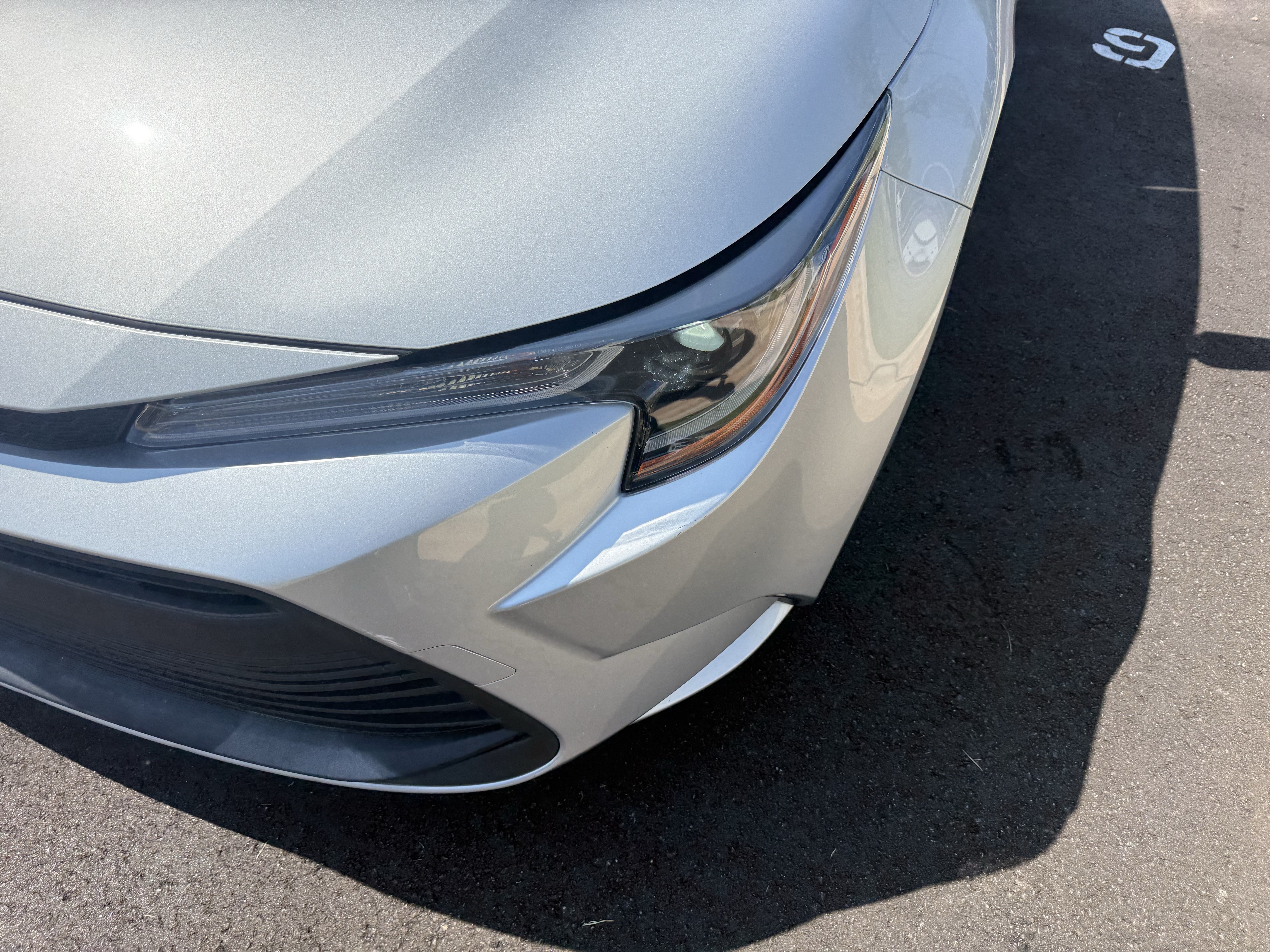 Used 2023 Toyota Corolla LE FWD image 6