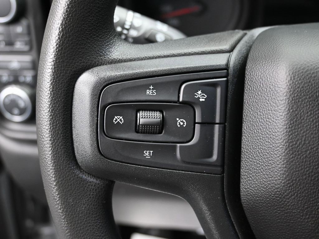 Used 2024 Chevrolet Silverado 1500 Custom image 16