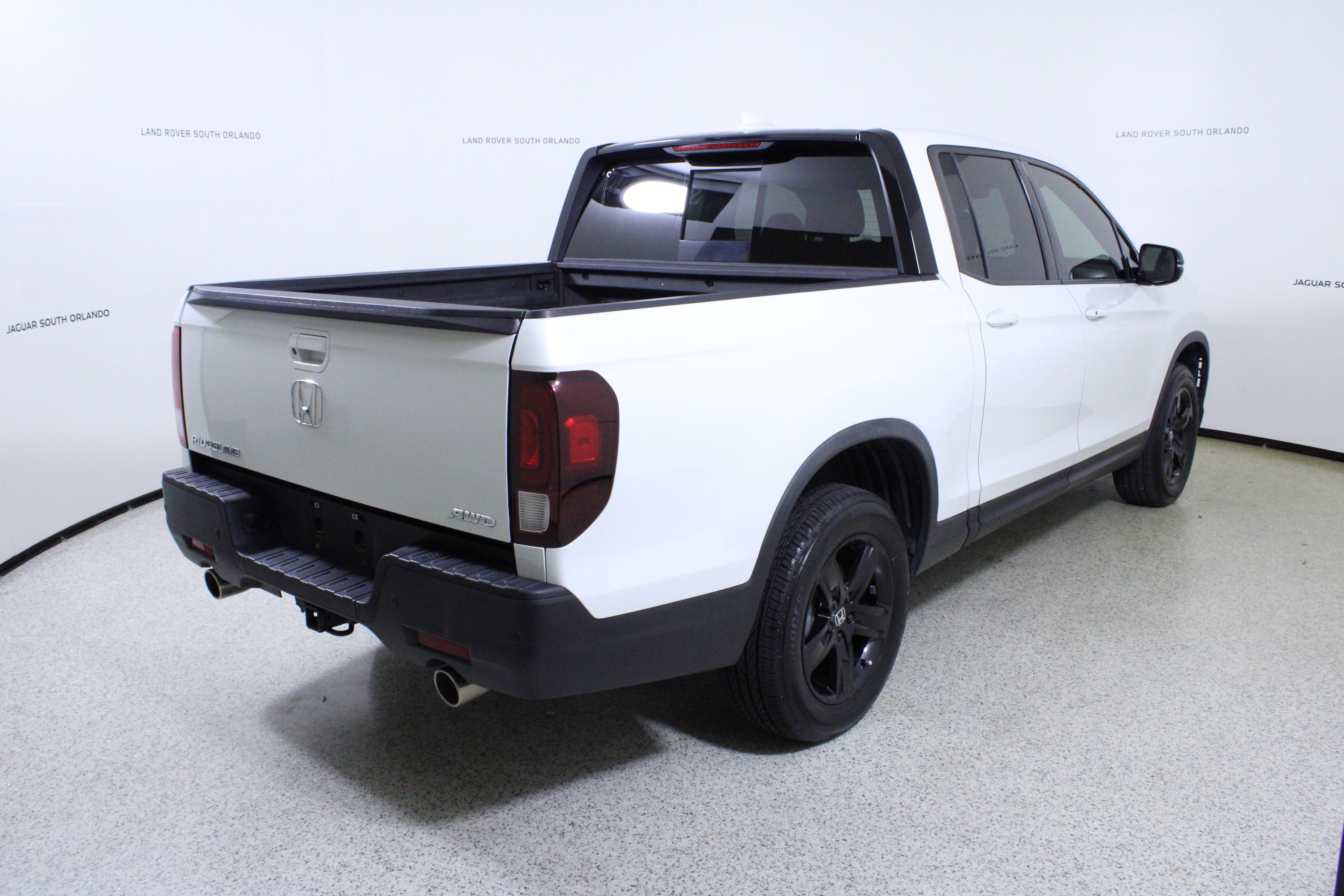 Used 2022 Honda Ridgeline Black Edition image 7