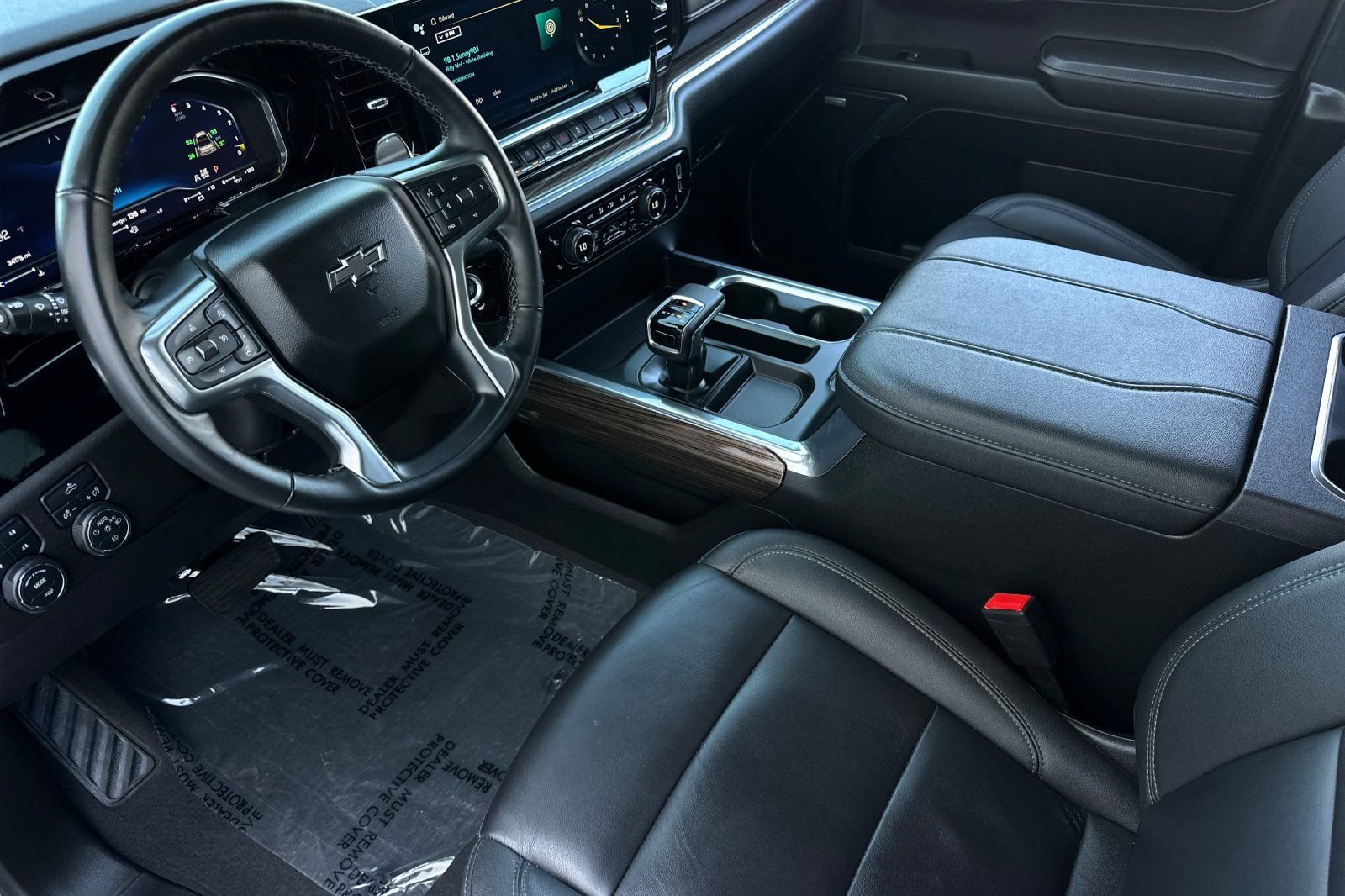 Used 2024 Chevrolet Silverado 1500 RST w/ All Star Edition Plus AWD/4WD image 10