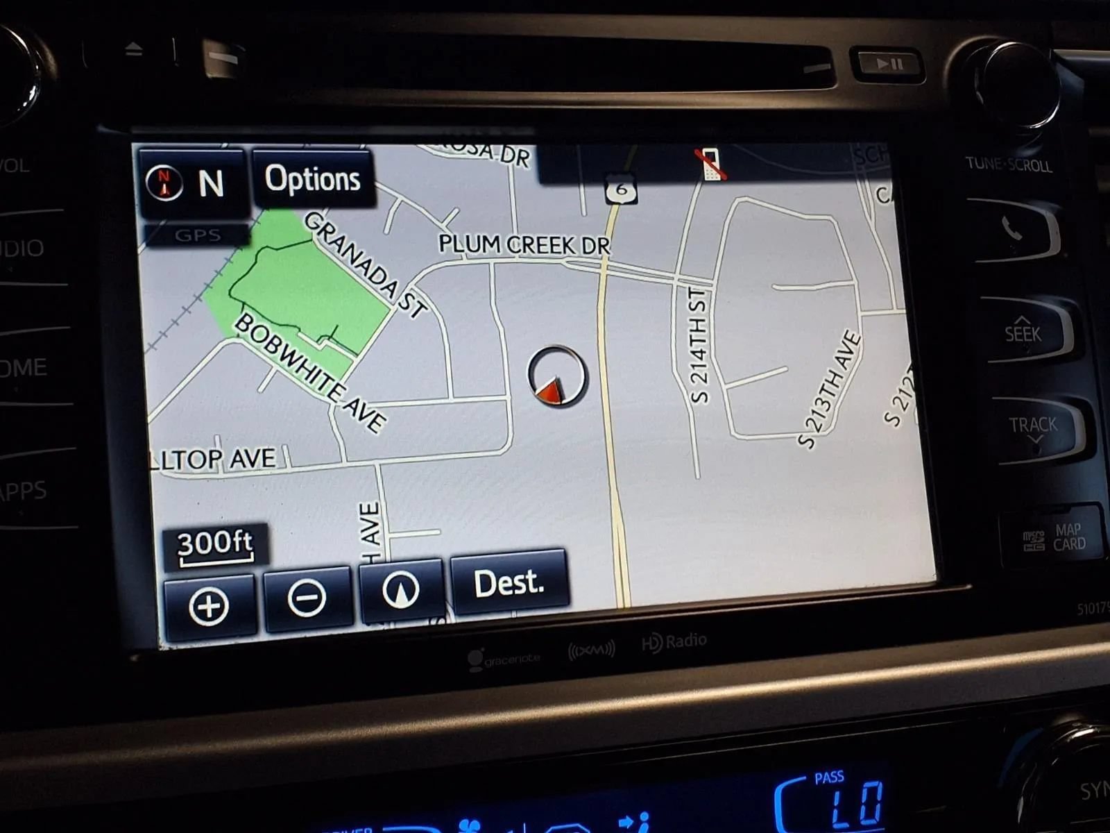 Used 2017 Toyota Highlander XLE AWD/4WD image 24