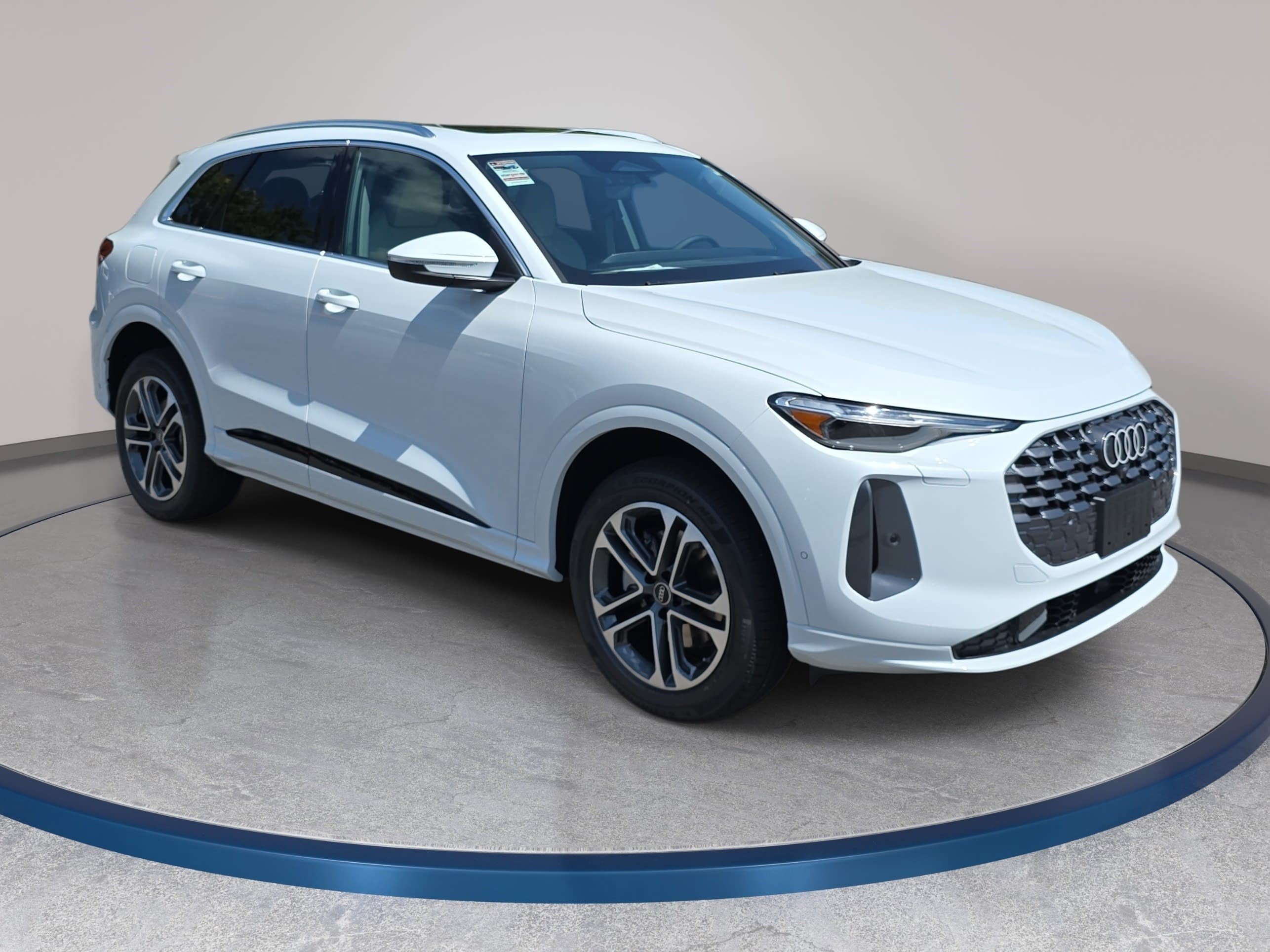 New 2026 Audi Q5 Premium Plus AWD/4WD image 3