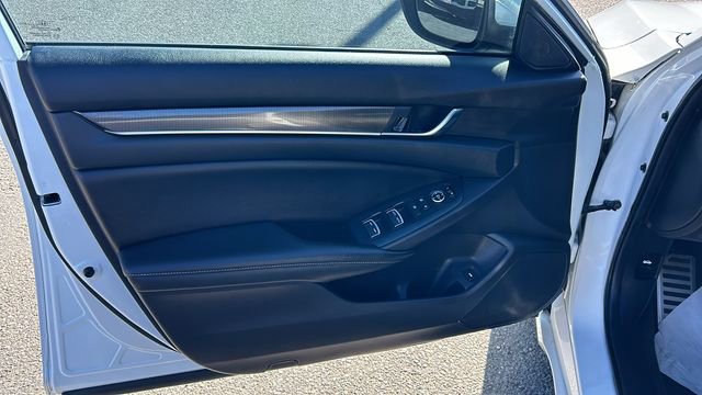 Used 2019 Honda Accord Sport image 16