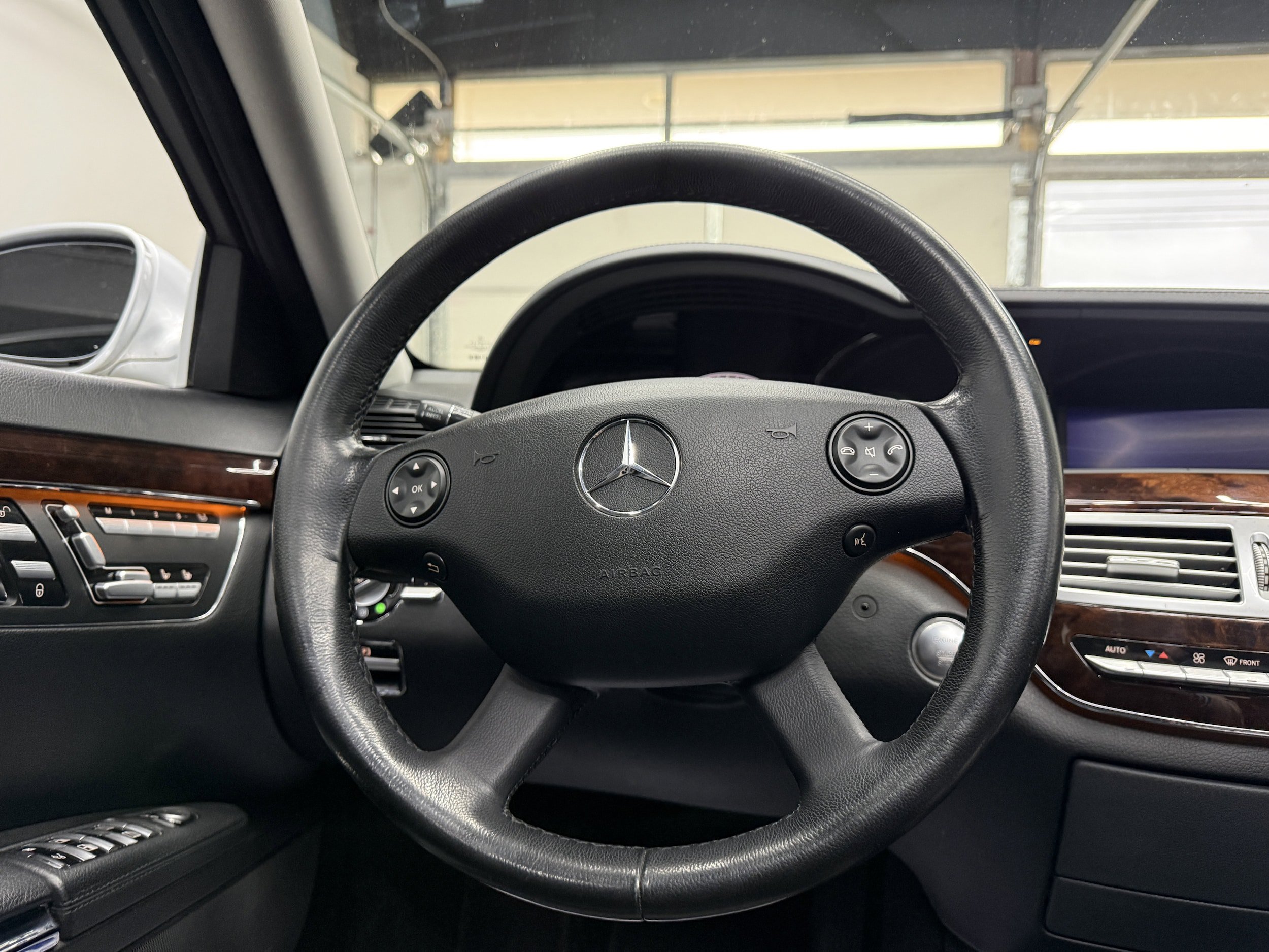 Used 2007 Mercedes-Benz S 550 4MATIC image 13