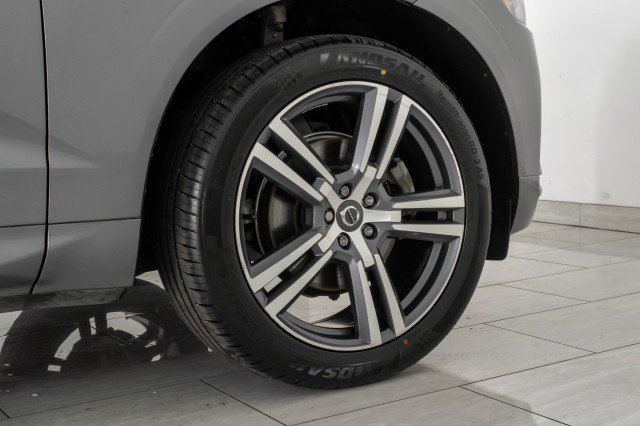 Used 2021 Volvo XC60 T5 Momentum w/ Protection Package Premier FWD image 62