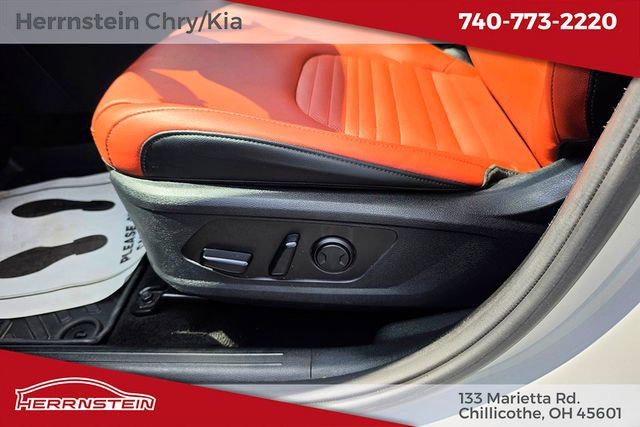 Used 2023 Kia Sportage SX image 18