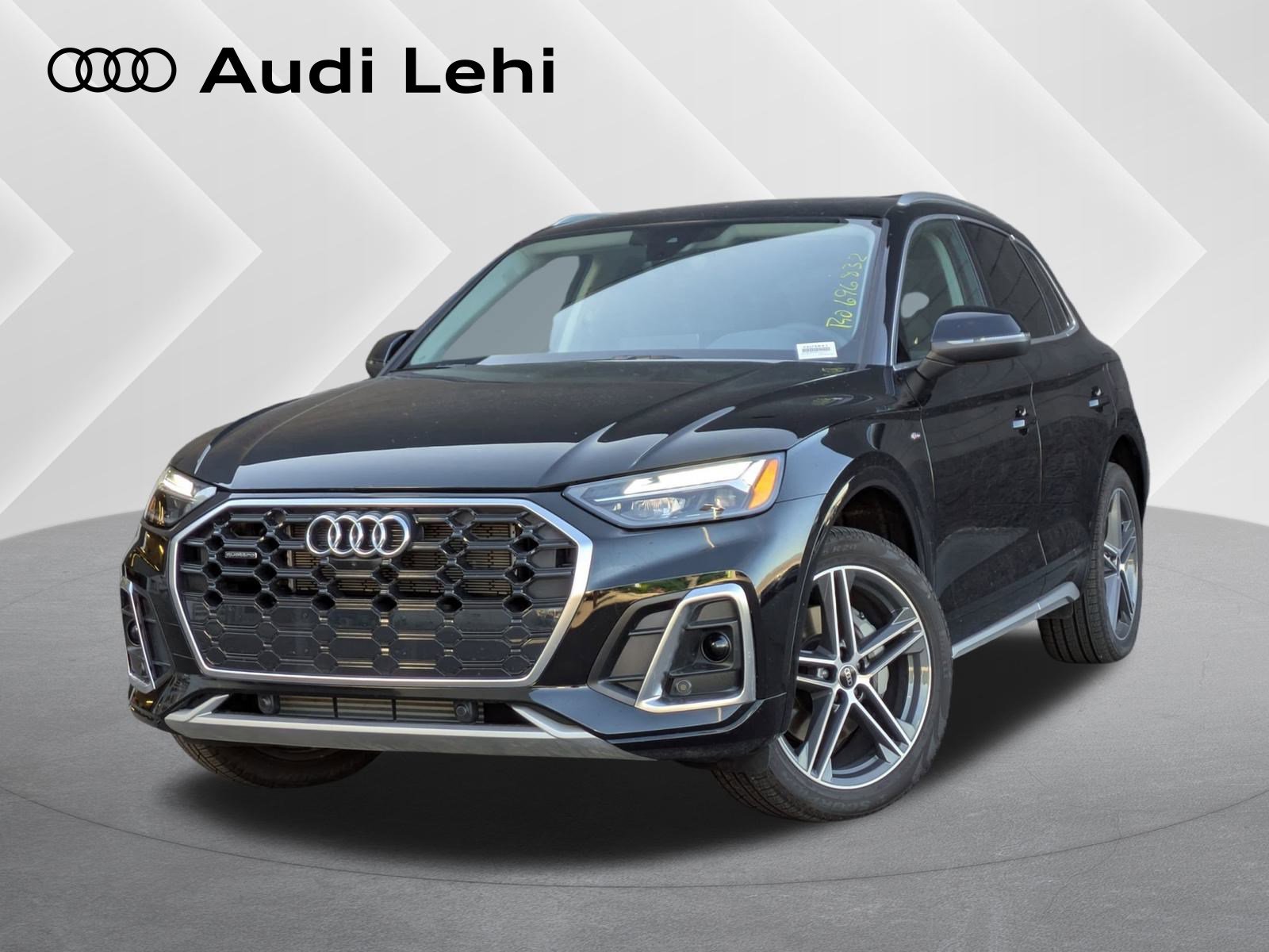 Used 2024 Audi Q5 e Premium Plus w/ Premium Plus Package