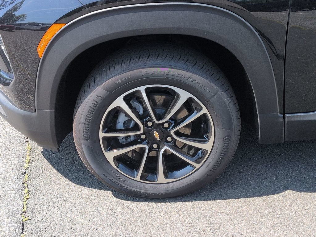 New 2026 Chevrolet TrailBlazer LT w/ LT Cold Weather Package AWD/4WD image 29
