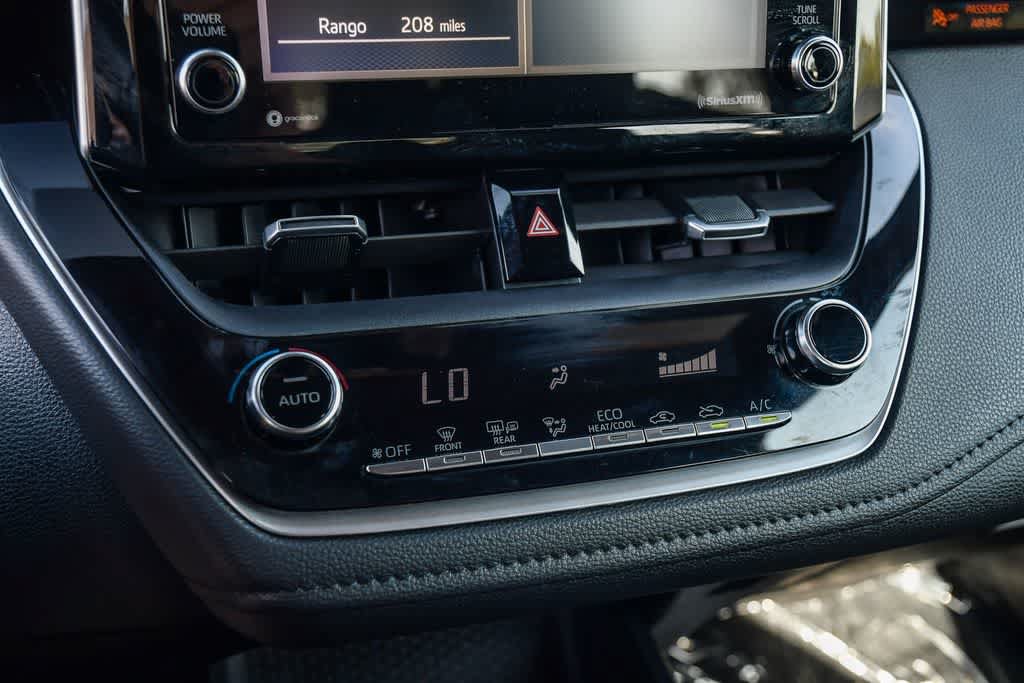 Used 2021 Toyota Corolla SE FWD image 20