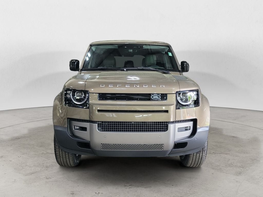 New 2026 Land Rover Defender 110 S AWD/4WD image 8