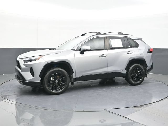 Used 2024 Toyota RAV4 SE AWD/4WD image 7