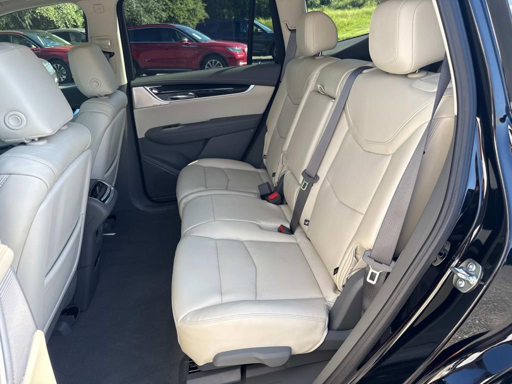 New 2025 Cadillac XT6 Premium Luxury w/ Technology Package image 14