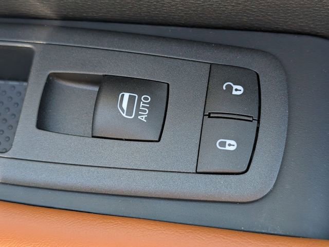 New 2026 Chrysler Pacifica Pinnacle image 36
