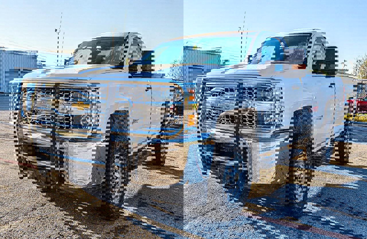 Used 2019 Chevrolet Silverado 2500 W/T w/ WT Convenience Package image 3